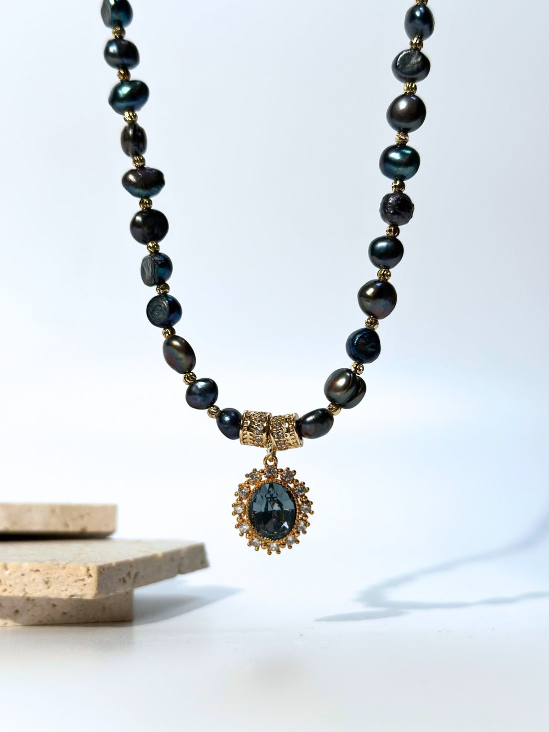 Nathalia Lacivert İnci Zirkon Pendant Kolye