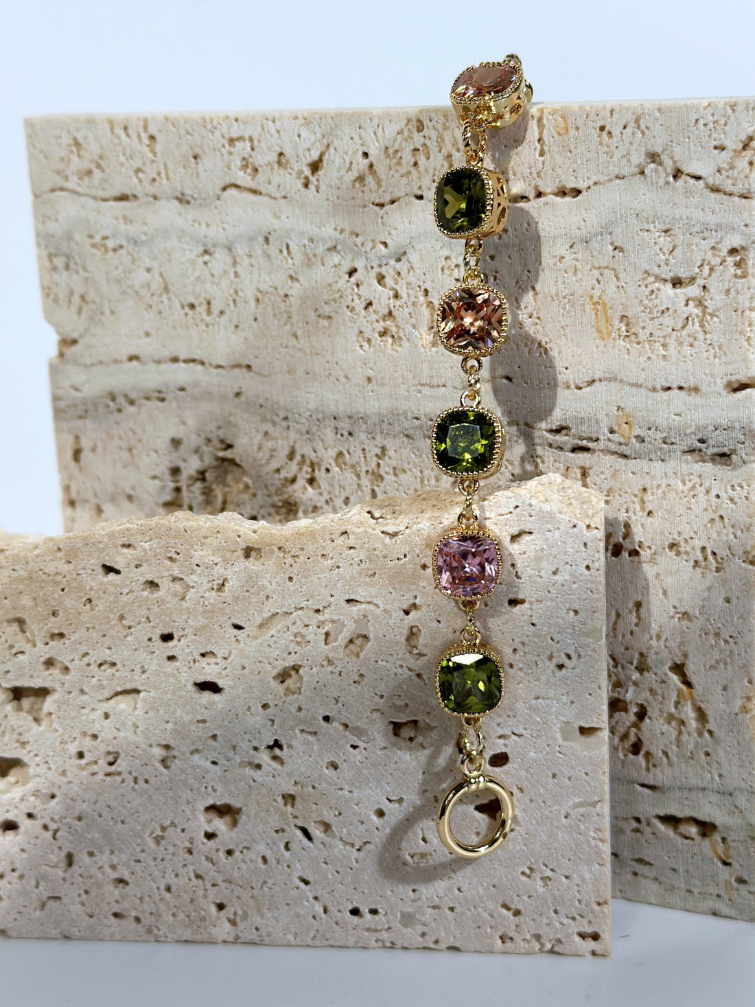 Amara Taşlı Bileklik