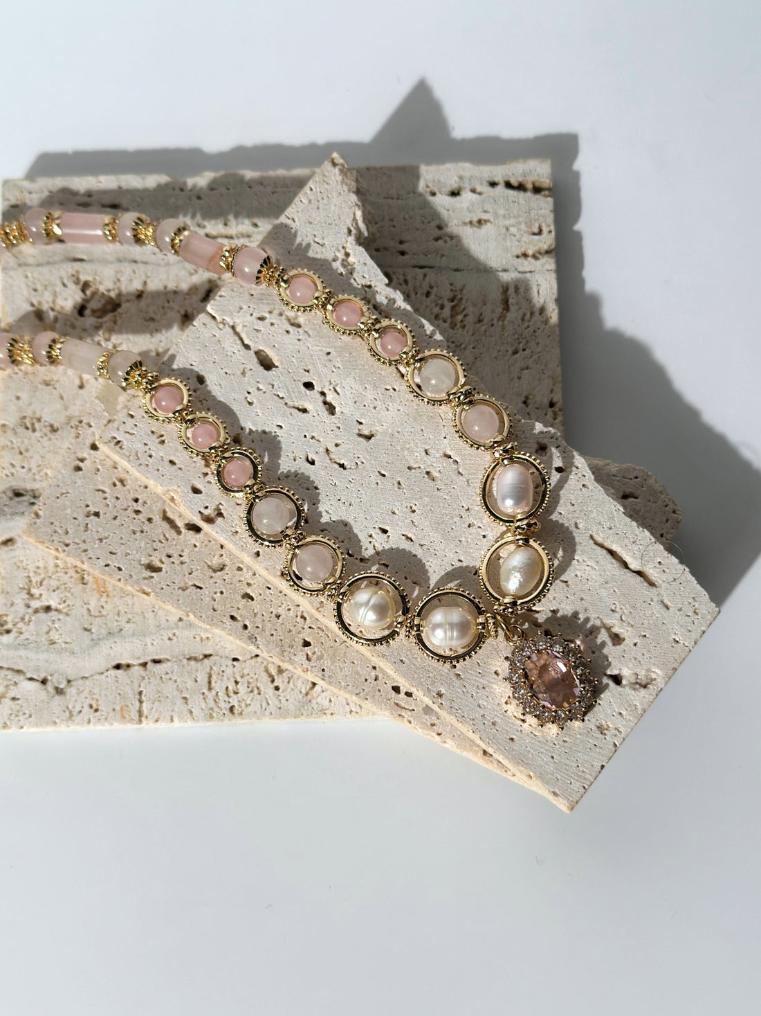 Rosalina Pembe Kuartz & İnci Kolye