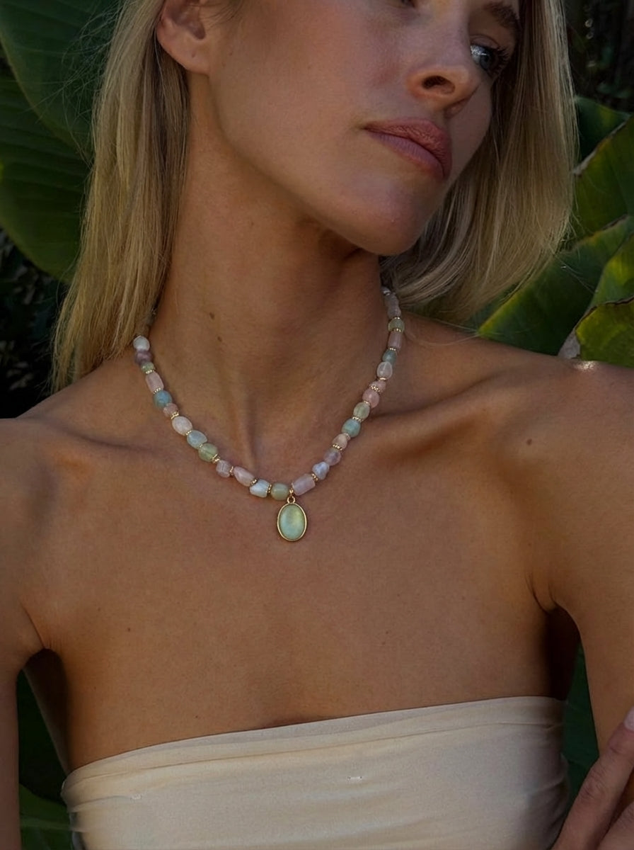 Helena Pastel Tonlar Doğal Taş Kolye