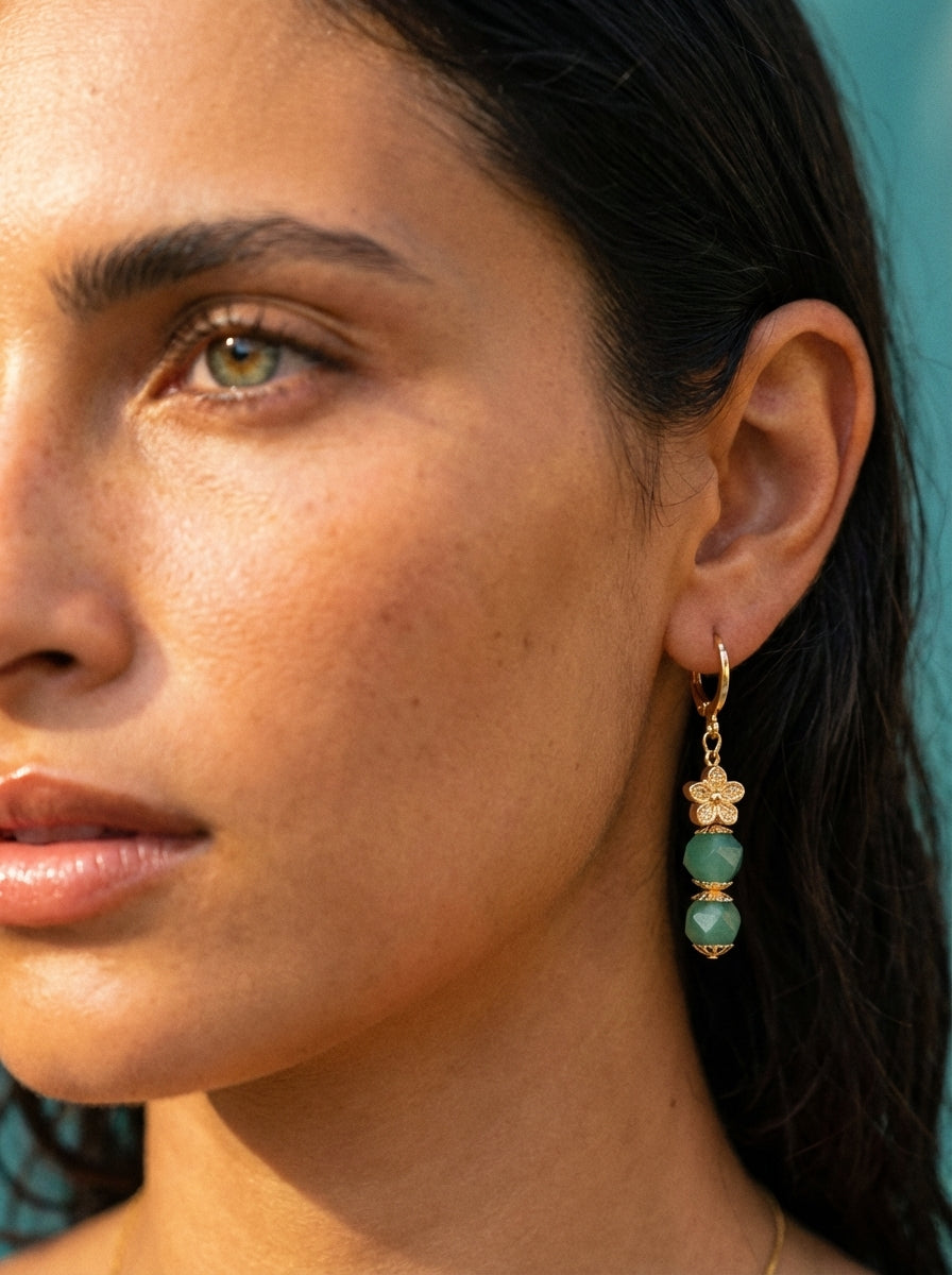 Lyra Altın Çiçek Detay Aventurin Küpe