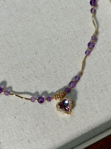 Annora Zirkon Uç Altın Detaylı Ametist Kolye