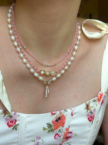 Ariela İnci Detaylı Minimal Pembe Kuvars Kolye