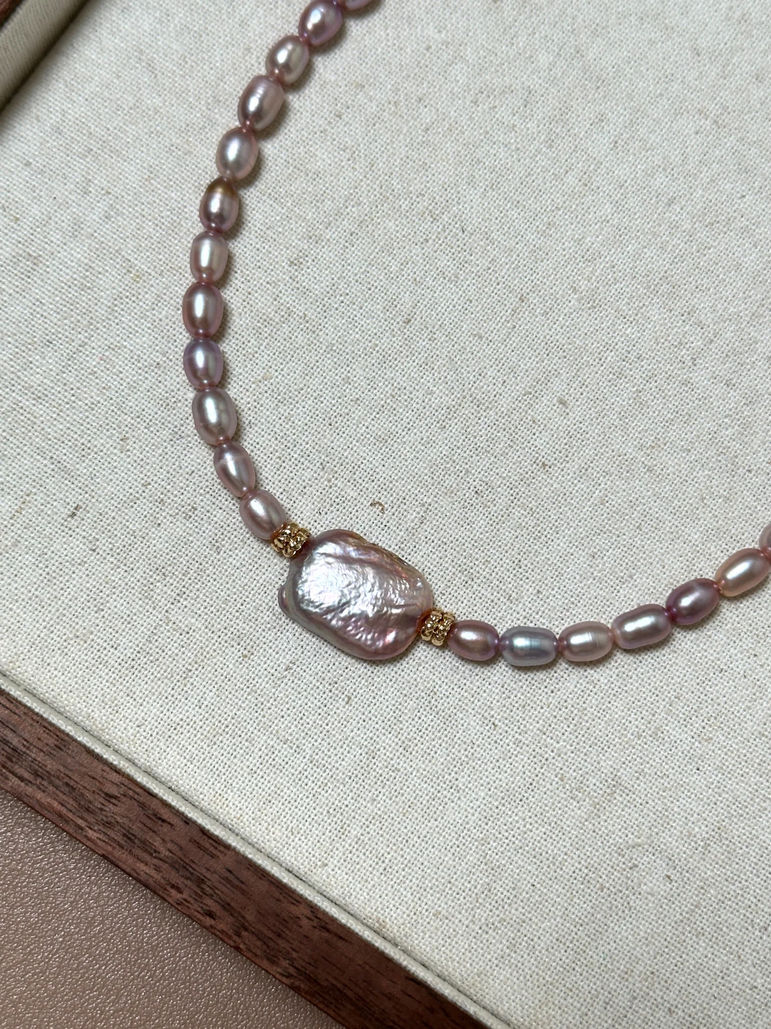 İliana Mor Tatlı Su İnci Kolye